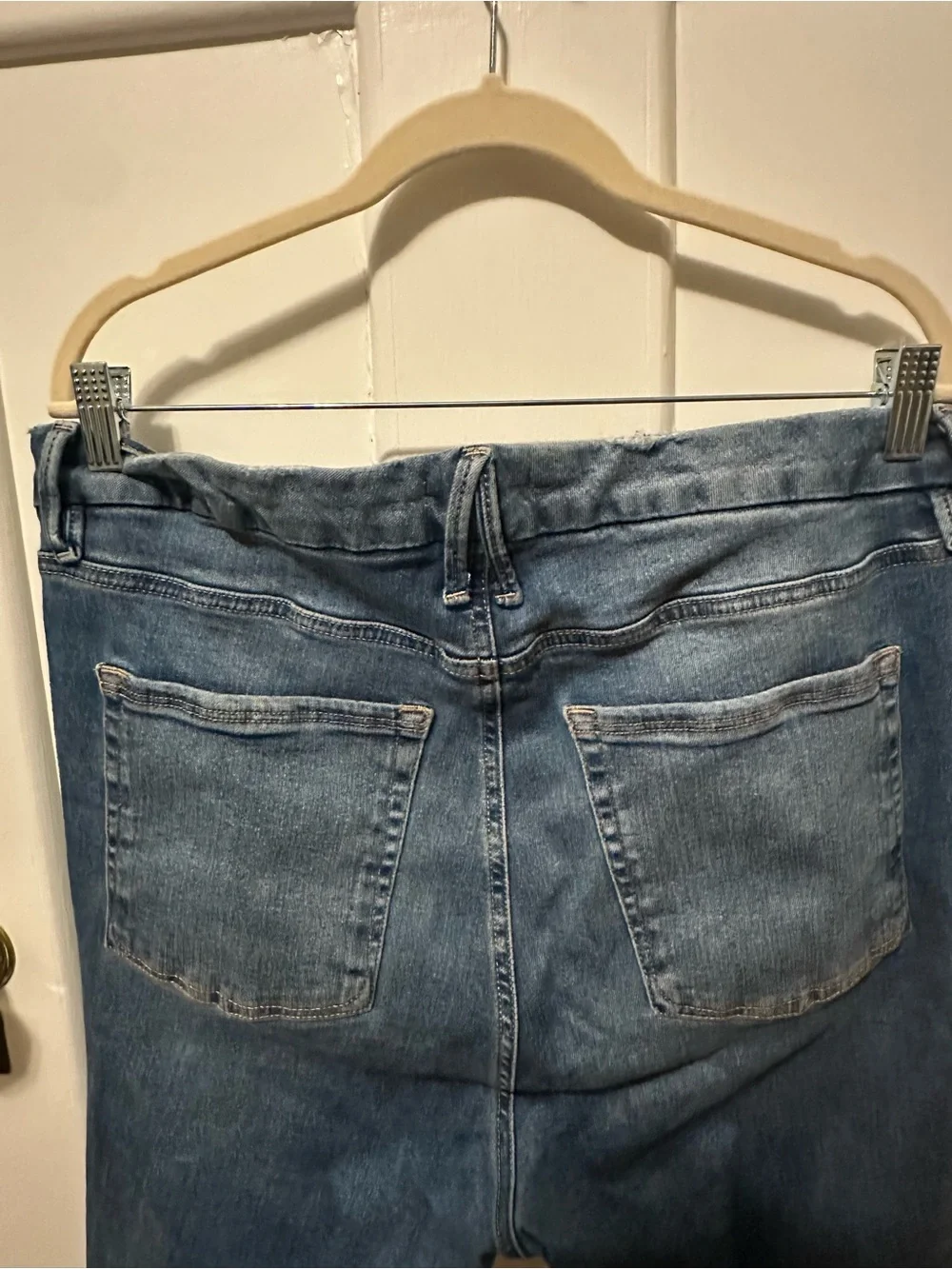 Good American Always Fits Good Legs Straight Jeans (14-18)